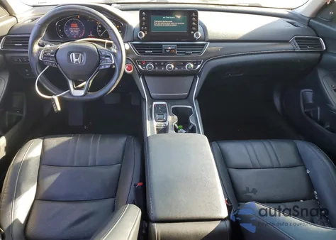 2018 Honda Accord Touring from USA, damaged, VIN 1HGCV2F95JA005014